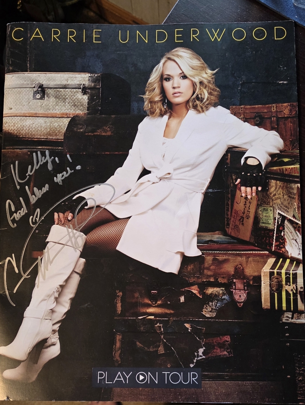 Carrie Underwood 'Play On Tour' Autographed Tour Book
